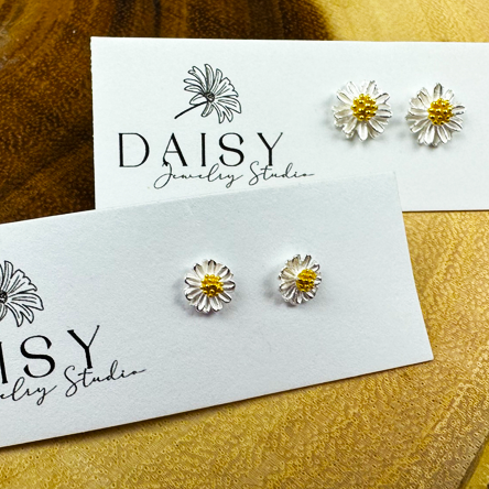 Daisy Stud